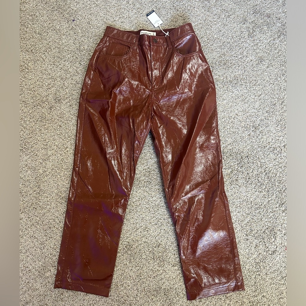 NWT Abercrombie & Fitch Curve Love 90's Straight Ultra High Rise Brown Pant Sz 8